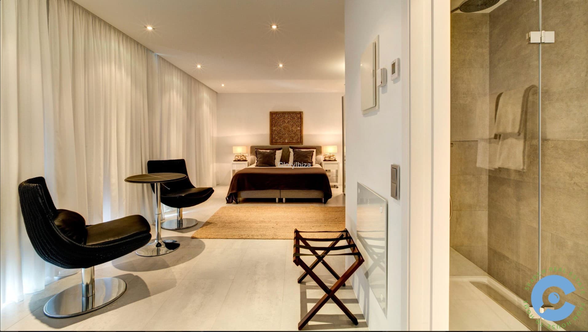 Luxe villa in het exclusieve Vista Alegre (Es Cubells) 8