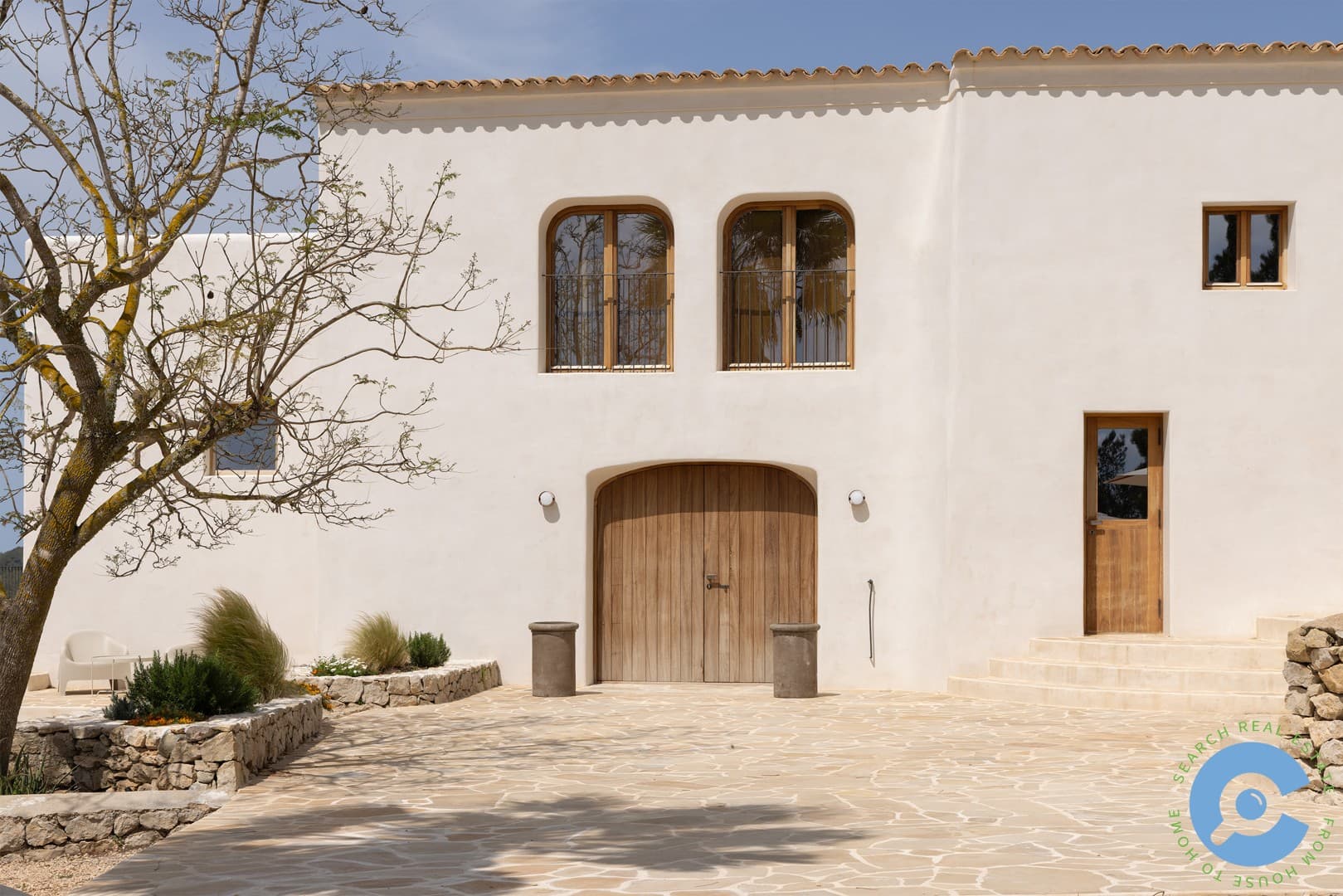 Modern gerestaureerde Ibiza finca uit 1700 3