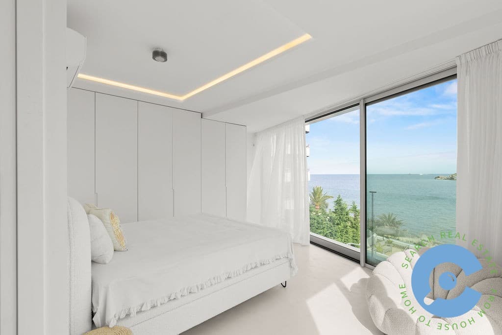Huis met prachtig zeezicht en privé strand 20