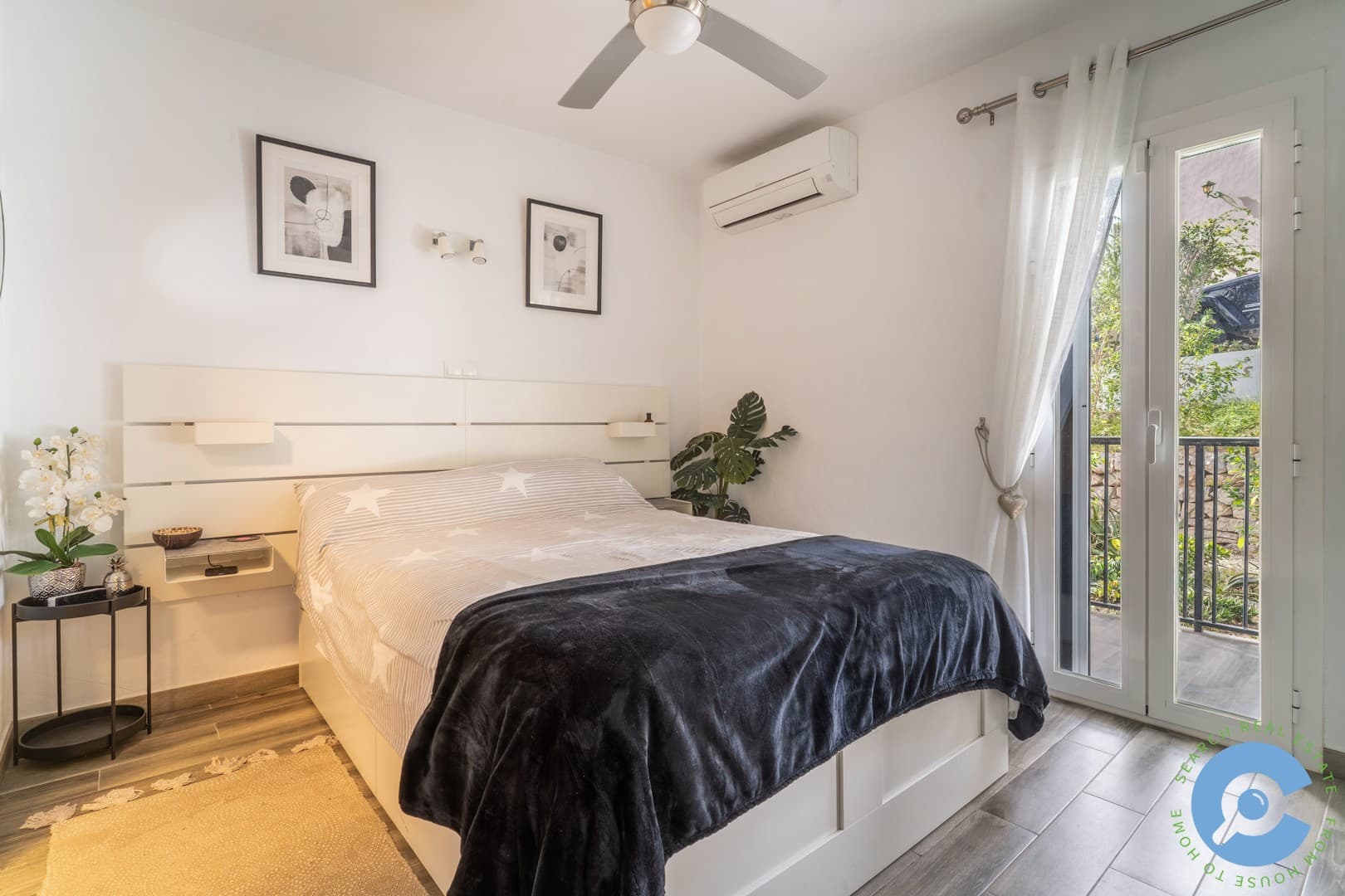 Instapklaar appartement met ruim terras 11