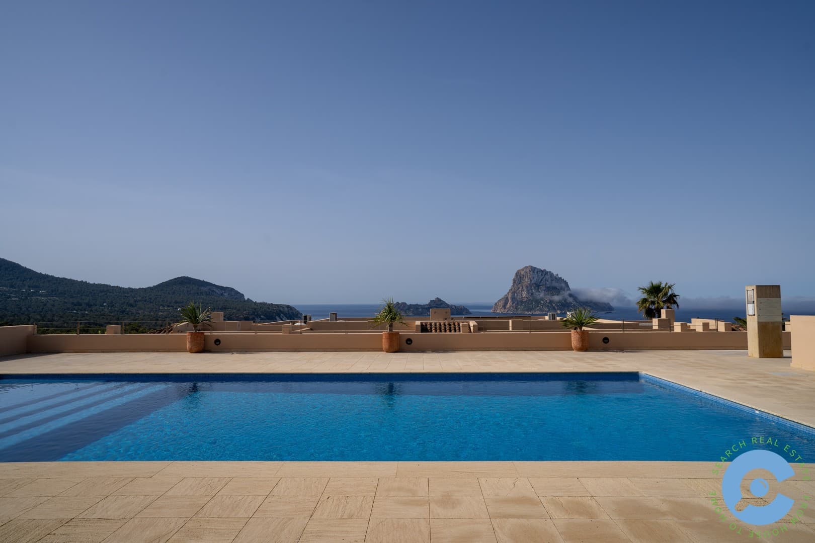 Penthouse met prachtig zicht op Es Vedra 7