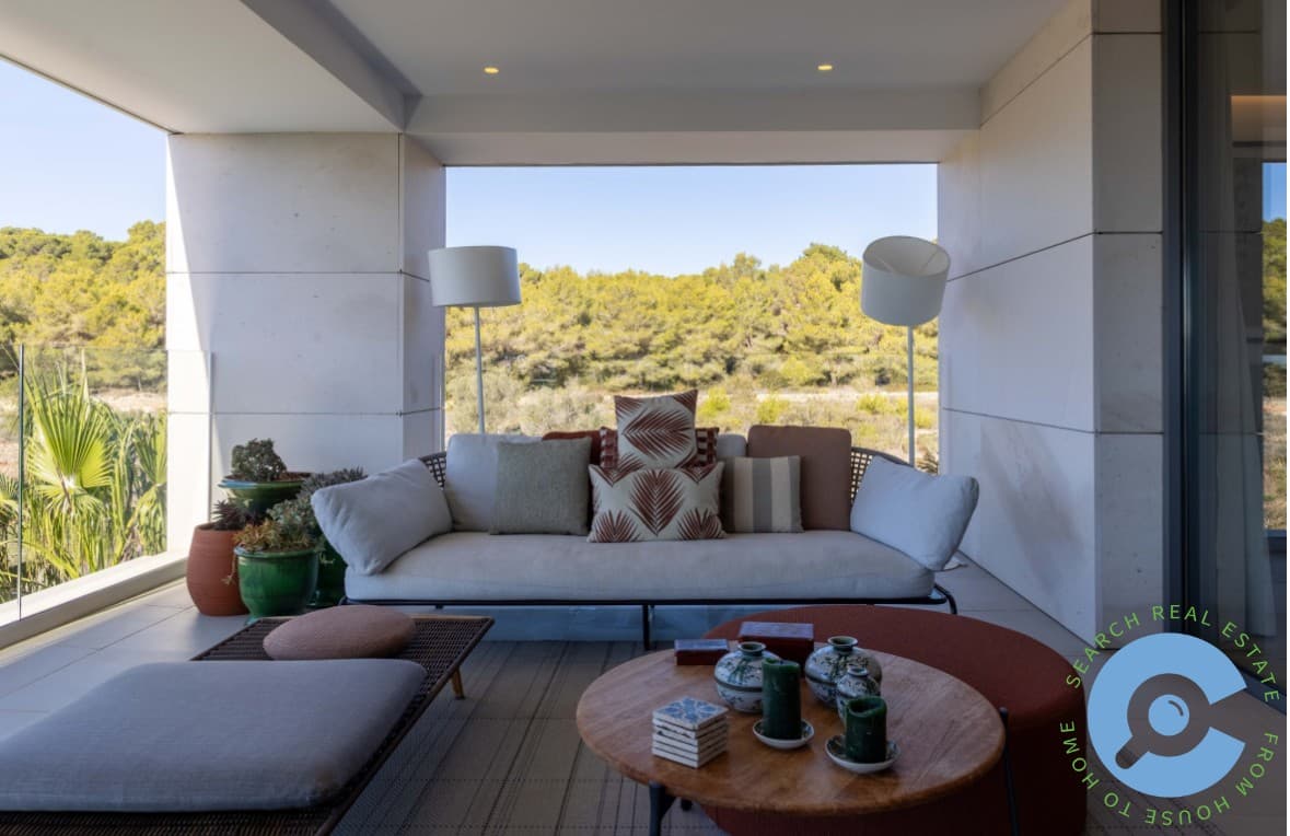 Penthouse appartement met privaat zwembad 8