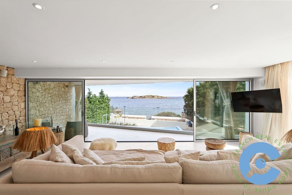 Huis met prachtig zeezicht en privé strand 13