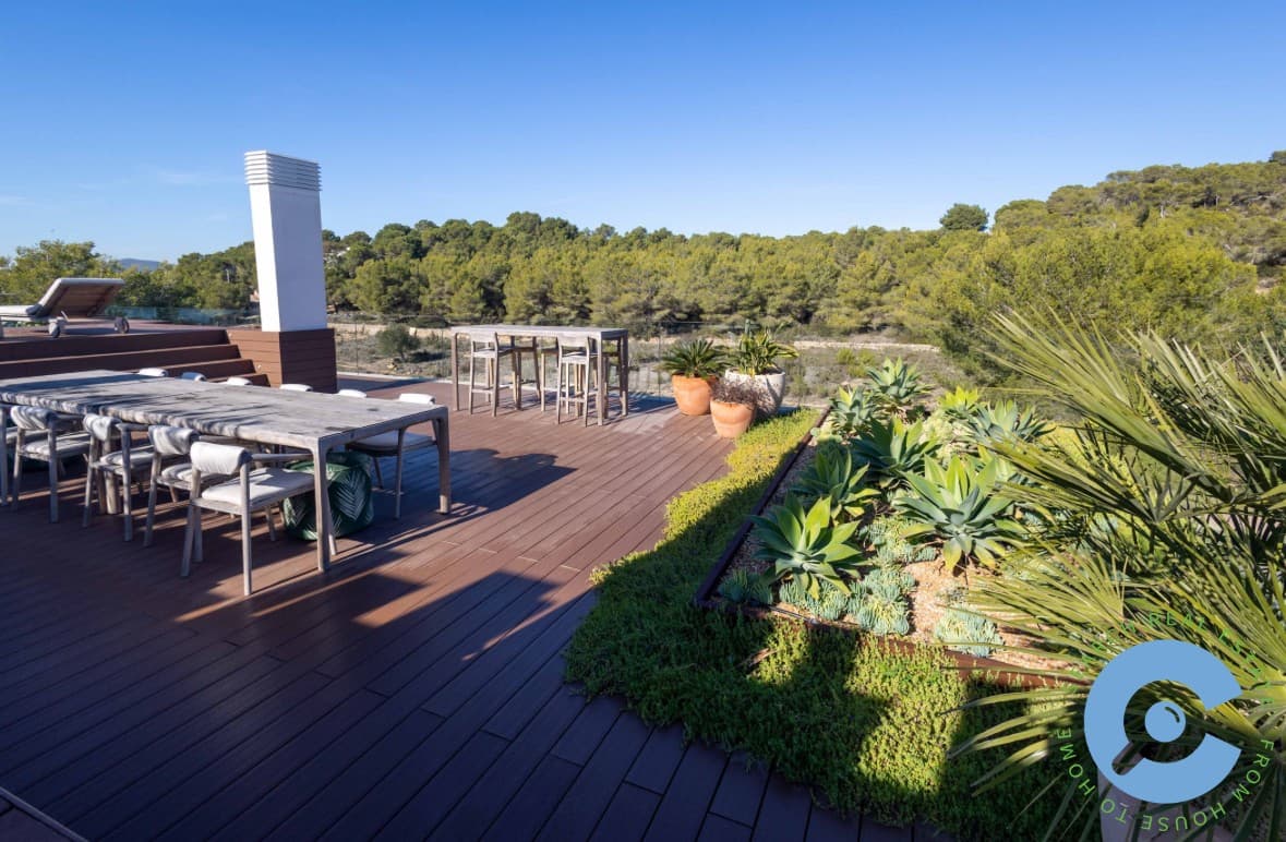 Penthouse appartement met privaat zwembad 24
